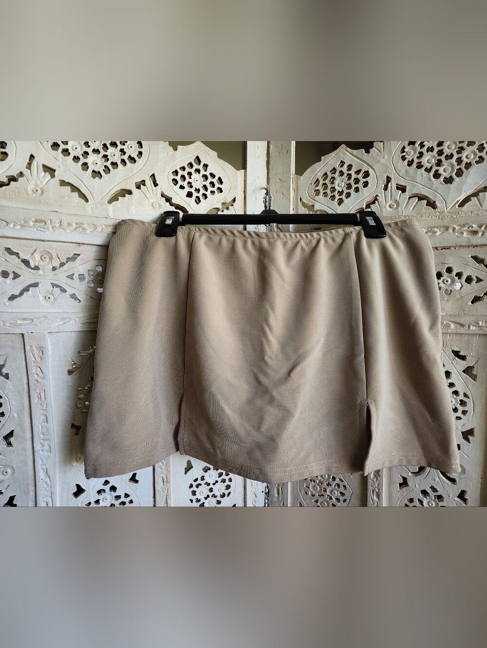 Delia's Tan Double Slit Skort- Size XL